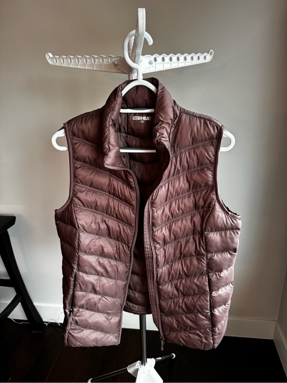 32 Degrees Heat Mauve Quilted Puffer Vest – Medium